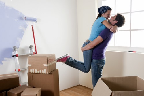 Furniture transport and lifting support for homes in Harringay