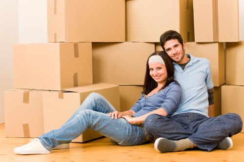 Mover handling a booking and scheduling details